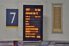 eaw19-2404liv_03